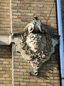 Рельєфна прикраса наріжної пілястри