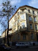 Фасад по вул. Кльоновича