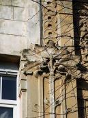 Сецесійна рельєфна пілястра