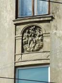 Рельєф «Коронування богородиці» на…