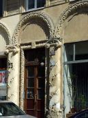 Аркатура 1-го поверху