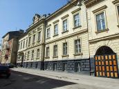 Фізичний факультет університету (№ 8)