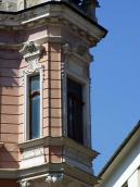 Наріжний еркер