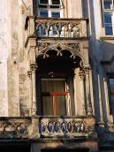 Готичний балкон 2-го поверху