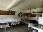 2013 р. Дальній кут кімнати