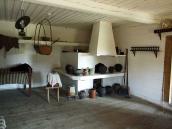 2013 р. Задня стіна та піч