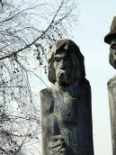 Півпостать 4