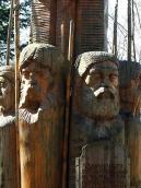 Півпостаті