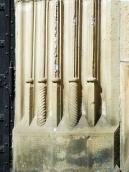 Цоколі профільованих тяг правого боку