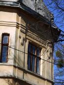 Наріжне вікно 3-го поверху