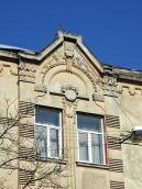 2013 р. Сецесійний фронтон