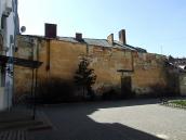 2013 р. Південна стіна двора. Вигляд з…