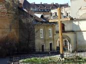 2013 р. Південний корпус і брама.…