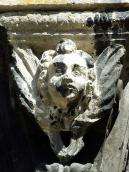 Маскарон у вигляді голівки ангела