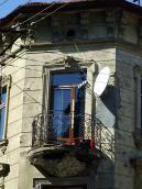 Наріжний балкон 3-го поверху