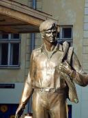 2013 р. Півпостать В. Івасюка