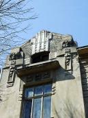 2013 р. Сецесійний фронтон