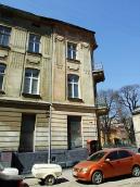 2013 р. Наріжна частина фасаду по вул.…