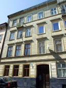 2013 р. Ліва частина головного фасаду