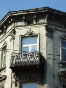 2013 р. Наріжний балкон 3-го поверху