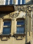 Сецесійні вікна 3-го поверху