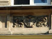 Рельєфна вставка 2-го поверху