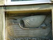 Рельєф судна з парусом