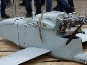 Видно двигун і ще щось цікаве...