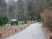 Алея від Амстердамського шлюзу до…