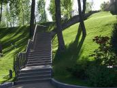 Сходи уздовж каскаду