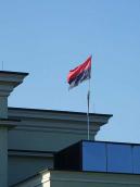 Прапор УПА над корпусом 4