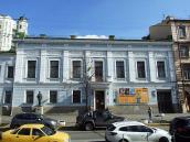 2020 р. Права частина головного фасаду