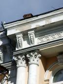 Коринфські капітелі колон