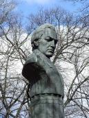 Бюст І. П. Котляревського