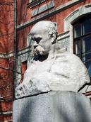 Бюст т. Шевченка