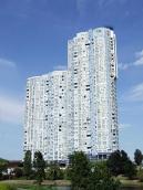 2020 р. Будинки № 30а, 30. Вигляд із…