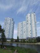 2020 р. Будинки № 30а, 30. Вигляд із…