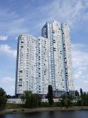 2020 р. Будинки № 30а, 30. Вигляд з…