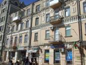 Фрагмент фасаду по вул. Спаській