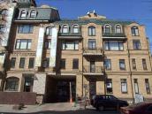 2021 р. Права частина головного фасаду