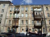 2021 р. Ліва частина головного фасаду