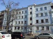 2021 р. Ліва частина фасаду по вул.…