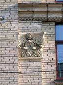 Капітель пілястри (2-й поверх)