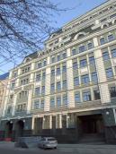 2021 р. Ліва частина фасаду по вул.…