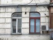 Сецесійні вікна 2-го поверху