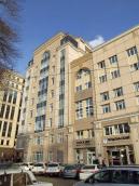 2021 р. Ліва частина головного фасаду