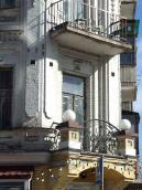 Наріжний балкон 2-го поверху