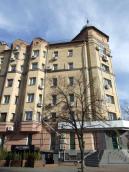 2021 р. Права частина фасаду по вул.…