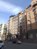 2021 р. Ліва частина фасаду по вул.…