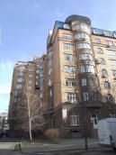 2021 р. Ліва частина фасаду по вул.…